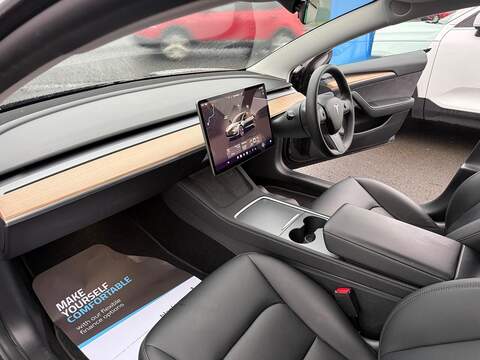 Tesla Model 3 (Dual Motor) Long Range Auto 4WDE 4dr - U79786