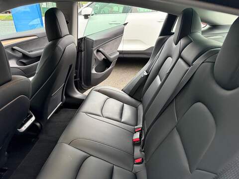 Tesla Model 3 (Dual Motor) Long Range Auto 4WDE 4dr - U79786