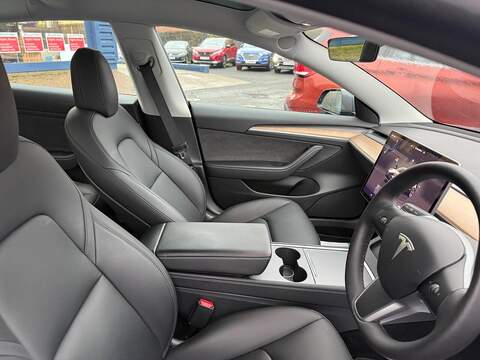 Tesla Model 3 (Dual Motor) Long Range Auto 4WDE 4dr - U79786