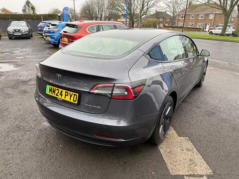 Tesla Model 3 (Dual Motor) Long Range Auto 4WDE 4dr - U79786