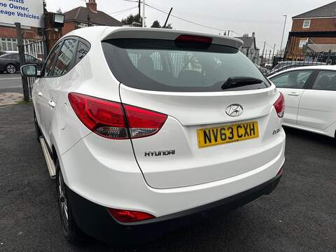 Hyundai ix35 1.7 CRDi S SUV 5dr Diesel Manual Euro 5 (s/s) (115 ps) - U79787