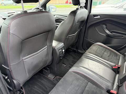 Ford Kuga 1.5 TDCi ST-Line SUV 5dr Diesel Powershift Euro 6 (s/s) (120 ps) - U79790