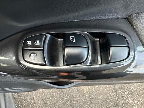 Nissan Juke 1.5 dCi 8v Tekna Euro 5 (s/s) 5dr - U79792