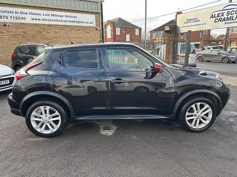 Nissan Juke 1.2 DIG-T N-Connecta Euro 6 (s/s) 5dr - U79793