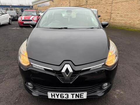 Renault Clio 1.2 16V Dynamique MediaNav Hatchback 5dr Petrol Manual Euro 5 (75 ps) - U79794