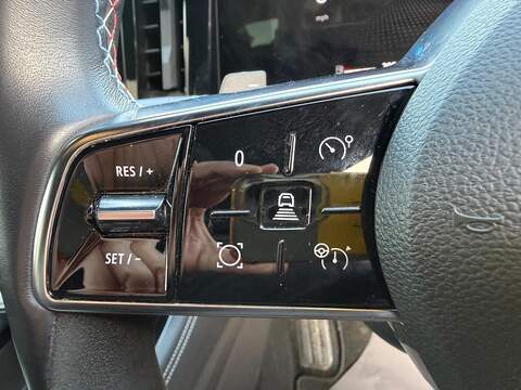 Renault Austral 1.2 E-TECH techno esprit Alpine Auto Euro 6 (s/s) 5dr - U79799