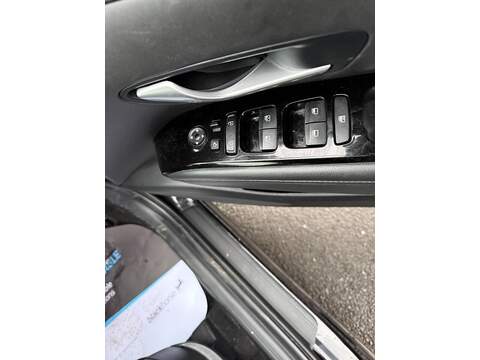 Hyundai TUCSON 1.6 T-GDi SE Connect Euro 6 (s/s) 5dr - U79800