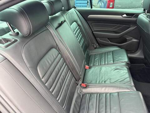 Volkswagen Passat 1.5 TSI EVO R-Line DSG Euro 6 (s/s) 4dr - U79802