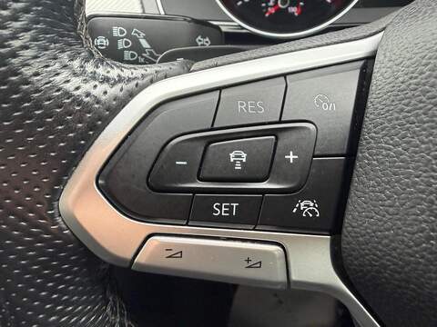 Volkswagen Passat 1.5 TSI EVO R-Line DSG Euro 6 (s/s) 4dr - U79802