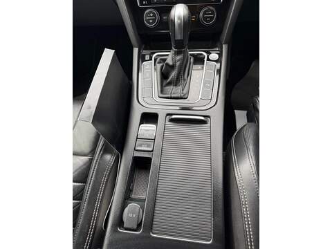 Volkswagen Passat 1.5 TSI EVO R-Line DSG Euro 6 (s/s) 4dr - U79802