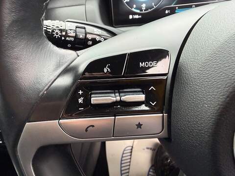 Hyundai TUCSON 1.6 T-GDi MHEV SE Connect DCT Euro 6 (s/s) 5dr - U79803