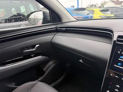 Hyundai TUCSON 1.6 T-GDi MHEV SE Connect DCT Euro 6 (s/s) 5dr - U79803