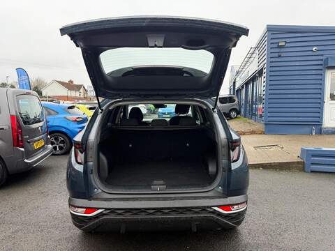 Hyundai TUCSON 1.6 T-GDi MHEV SE Connect DCT Euro 6 (s/s) 5dr - U79803