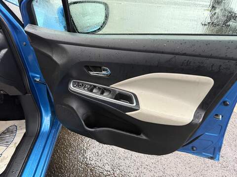 Nissan Micra 0.9 IG-T Tekna Hatchback 5dr Petrol Manual Euro 6 (s/s) (90 ps) - U79804