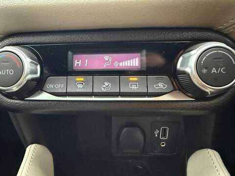 Nissan Micra 0.9 IG-T Tekna Hatchback 5dr Petrol Manual Euro 6 (s/s) (90 ps) - U79804