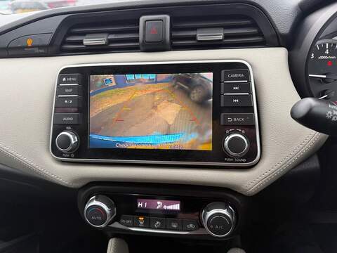 Nissan Micra 0.9 IG-T Tekna Hatchback 5dr Petrol Manual Euro 6 (s/s) (90 ps) - U79804