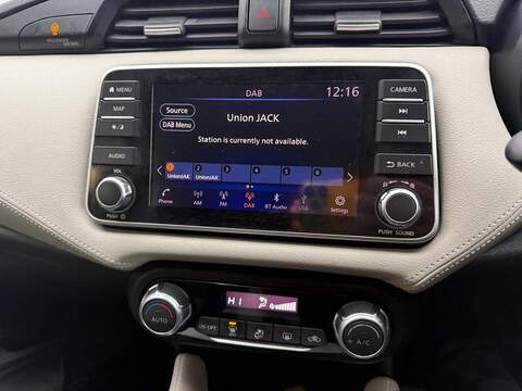 Nissan Micra 0.9 IG-T Tekna Hatchback 5dr Petrol Manual Euro 6 (s/s) (90 ps) - U79804