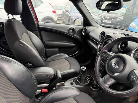 MINI Countryman 1.6 Cooper D SUV 5dr Diesel Manual ALL4 Euro 6 (s/s) (112 ps) - U79806