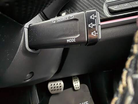 Renault Arkana Arkana 1.6 E-TECH E-Tech engineered Auto 2WD Euro  SUV 1.6 Automatic Petrol Hybrid - U79809