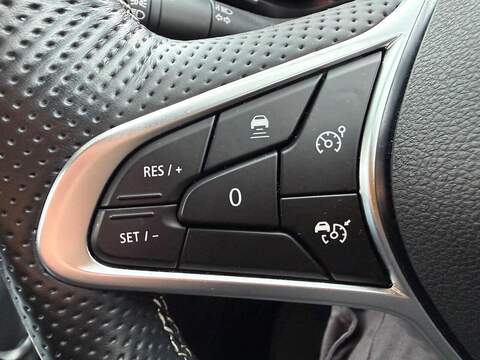 Renault Arkana Arkana 1.6 E-TECH E-Tech engineered Auto 2WD Euro  SUV 1.6 Automatic Petrol Hybrid - U79809