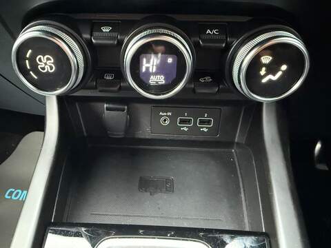 Renault Arkana Arkana 1.6 E-TECH E-Tech engineered Auto 2WD Euro  SUV 1.6 Automatic Petrol Hybrid - U79809