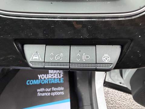 Renault Arkana Arkana 1.6 E-TECH E-Tech engineered Auto 2WD Euro  SUV 1.6 Automatic Petrol Hybrid - U79809