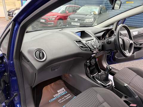 Ford Fiesta 1.25 Zetec Hatchback 5dr Petrol Manual Euro 6 (82 ps) - U79819