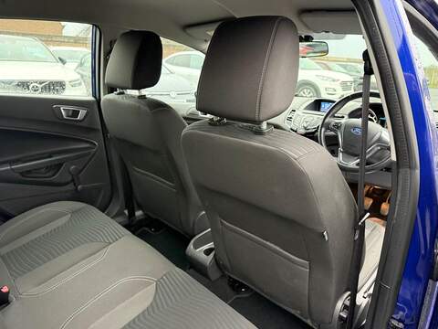 Ford Fiesta 1.25 Zetec Hatchback 5dr Petrol Manual Euro 6 (82 ps) - U79819