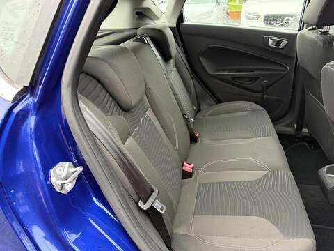 Ford Fiesta 1.25 Zetec Hatchback 5dr Petrol Manual Euro 6 (82 ps) - U79819