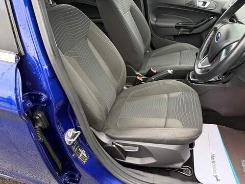 Ford Fiesta 1.25 Zetec Hatchback 5dr Petrol Manual Euro 6 (82 ps) - U79819