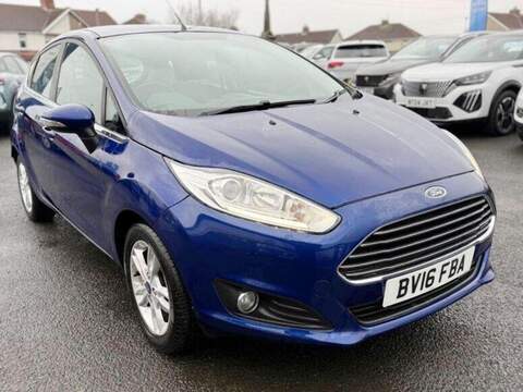 Ford Fiesta 1.25 Zetec Hatchback 5dr Petrol Manual Euro 6 (82 ps) - U79819