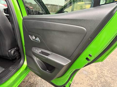 Vauxhall Mokka 1.2 Turbo Elite Edition SUV 5dr Petrol Manual Euro 6 (s/s) (100 ps) - U79821