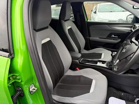 Vauxhall Mokka 1.2 Turbo Elite Edition SUV 5dr Petrol Manual Euro 6 (s/s) (100 ps) - U79821