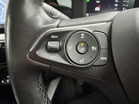 Vauxhall Mokka 1.2 Turbo Elite Edition SUV 5dr Petrol Manual Euro 6 (s/s) (100 ps) - U79821