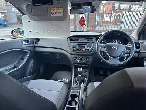 Hyundai i20 1.2 SE Euro 6 5dr - U79824