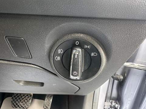 SEAT Leon 1.2 TSI SE DSG Euro 6 (s/s) 5dr - U79826