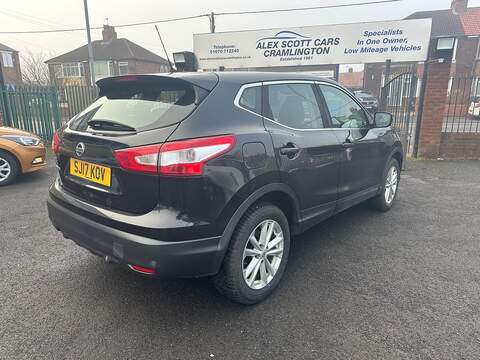 Nissan Qashqai 1.5 dCi Acenta 2WD Euro 6 (s/s) 5dr - U79827