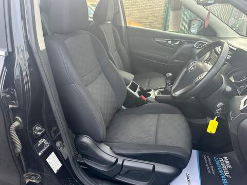 Nissan Qashqai 1.5 dCi Acenta 2WD Euro 6 (s/s) 5dr - U79827