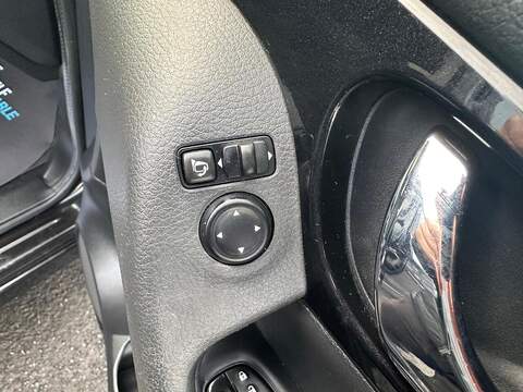 Nissan Qashqai 1.5 dCi Acenta 2WD Euro 6 (s/s) 5dr - U79827