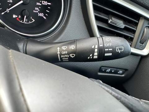 Nissan Qashqai 1.5 dCi Acenta 2WD Euro 6 (s/s) 5dr - U79827