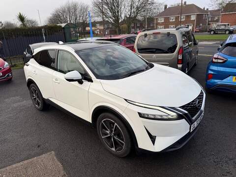 Nissan Qashqai 1.3 DIG-T MHEV Tekna XTRON Euro 6 (s/s) 5dr - U79829