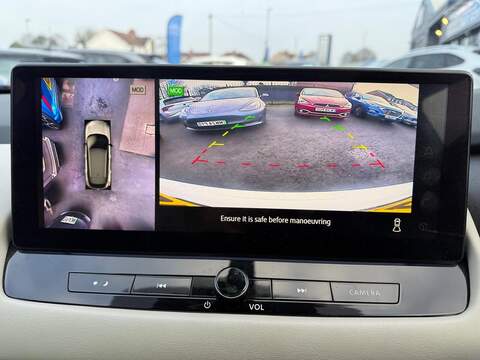 Nissan Qashqai 1.3 DIG-T MHEV Tekna XTRON Euro 6 (s/s) 5dr - U79829