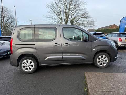 Vauxhall Combo Life 1.5 Turbo D BlueInjection Energy Euro 6 (s/s) 5dr - U79830