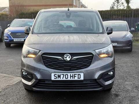 Vauxhall Combo Life 1.5 Turbo D BlueInjection Energy Euro 6 (s/s) 5dr - U79830