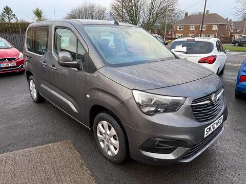 Vauxhall Combo Life 1.5 Turbo D BlueInjection Energy Euro 6 (s/s) 5dr - U79830