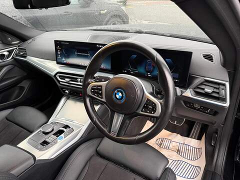 BMW i4 35 70.2kWh M Sport Gran Coupe Auto eDrive 5dr - U79832