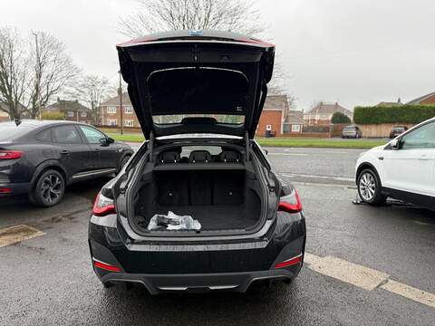 BMW i4 35 70.2kWh M Sport Gran Coupe Auto eDrive 5dr - U79832