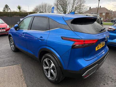 Nissan Qashqai 1.3 DIG-T MHEV N-Connecta Euro 6 (s/s) 5dr - U79835