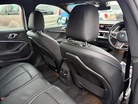 BMW 2 Series Gran Coupe 1.5 218i M Sport DCT Euro 6 (s/s) 4dr - U79836