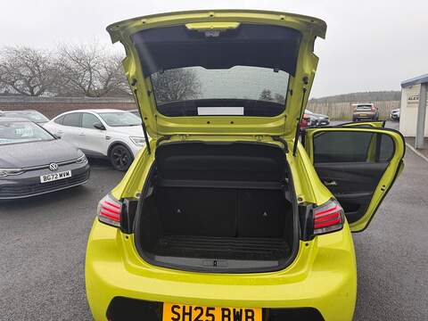 Peugeot 208 1.2 PureTech Allure Euro 6 (s/s) 5dr - U79839